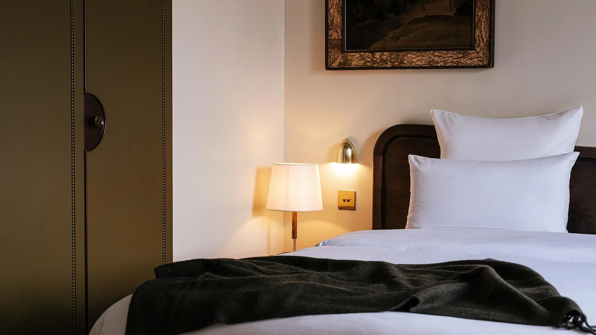 Rochechouart - Orso 4* باريس